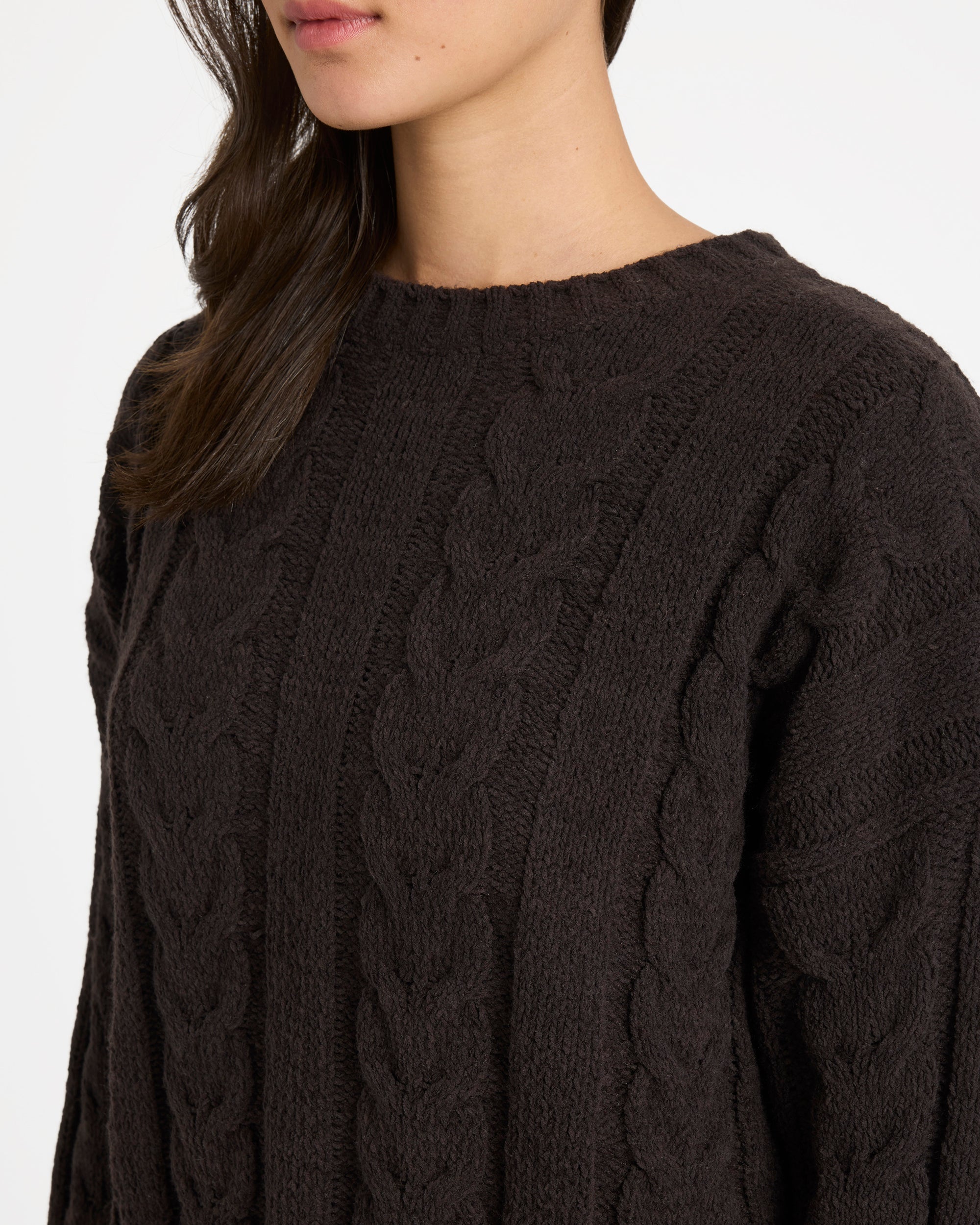 Womens Cable Cover Crew Neck
