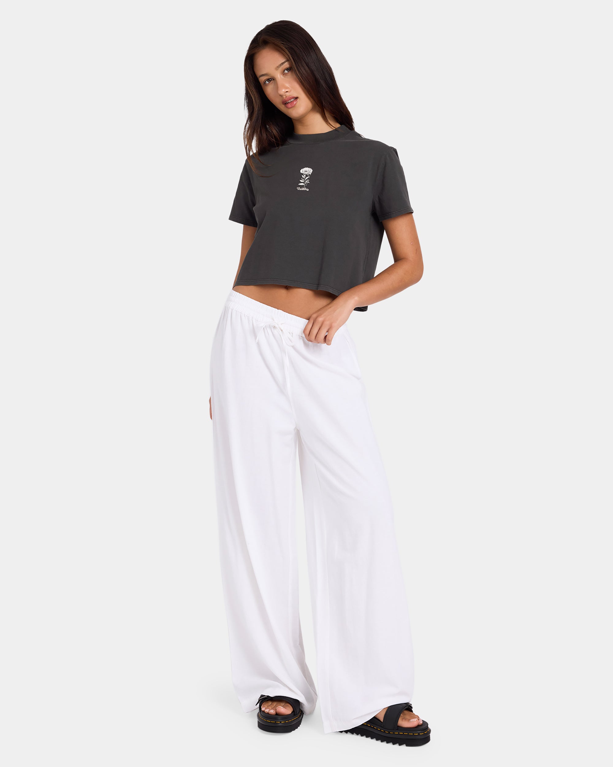 Buy Womens Backbeatz Solid Pants by Volcom | Surf Dive 'n Ski
