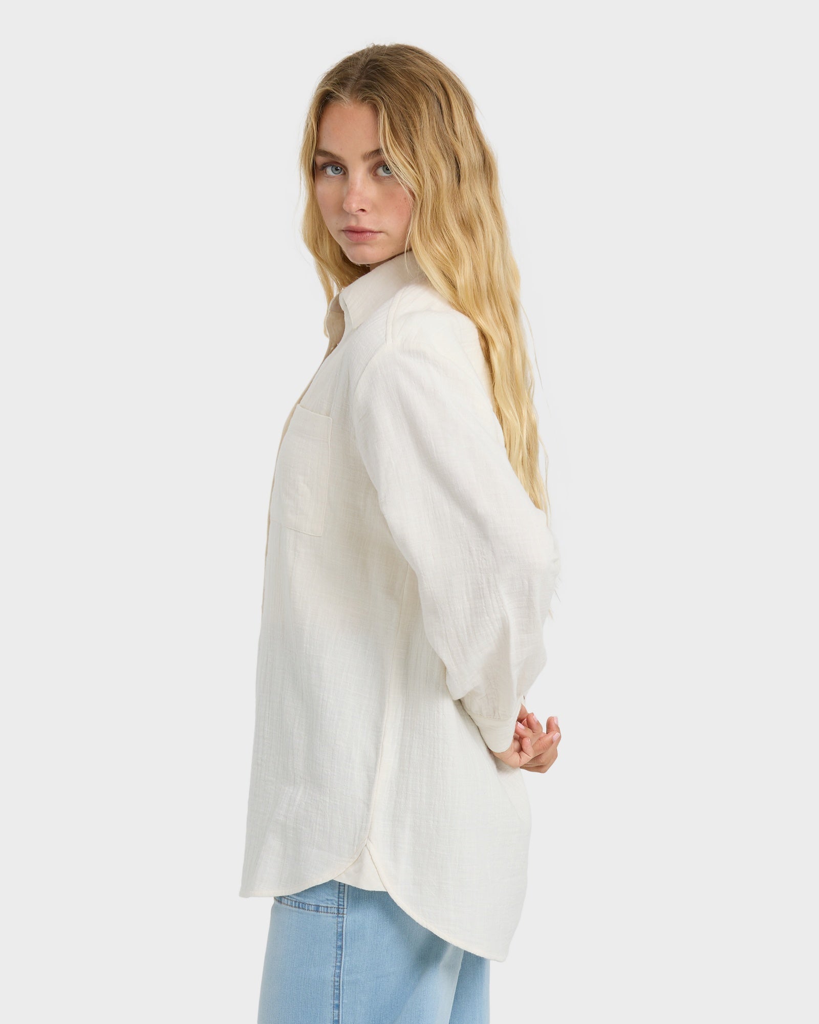 Womens Wanderer Long Sleeve Button-down Shirt