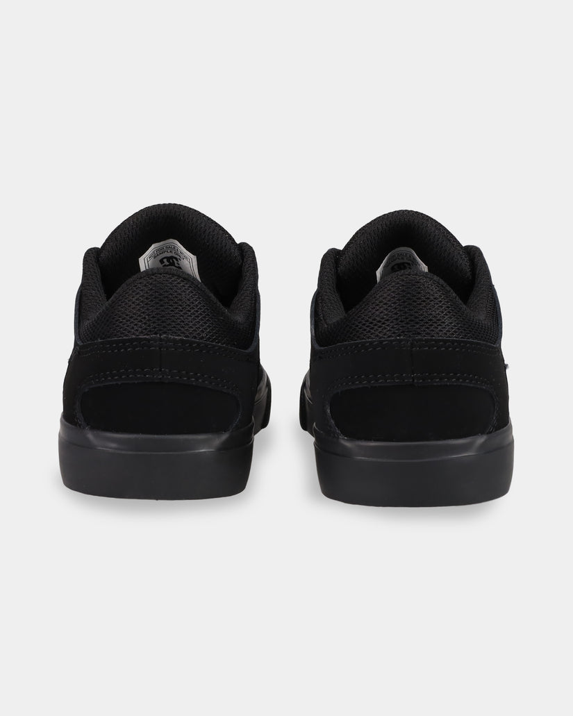 dc03738_dcshoes_004_bck1
