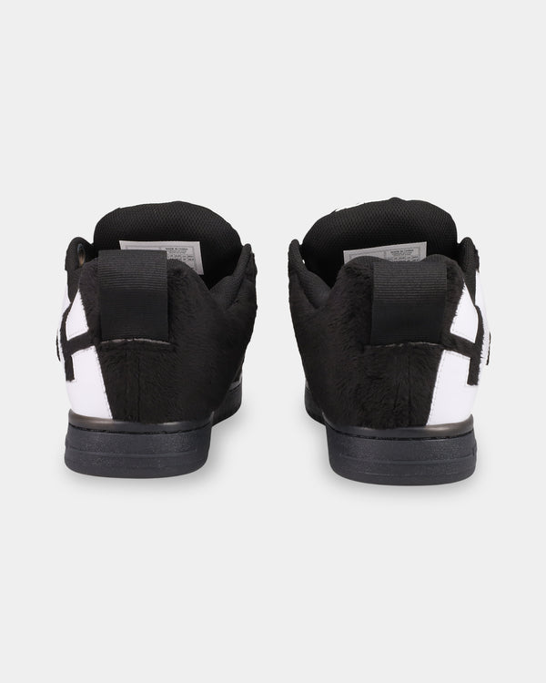 dc04304_dcshoes_001_bck1