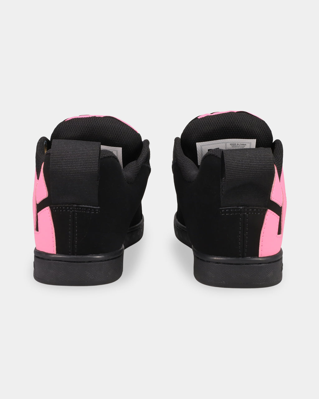dc04916_dcshoes_003_bck1