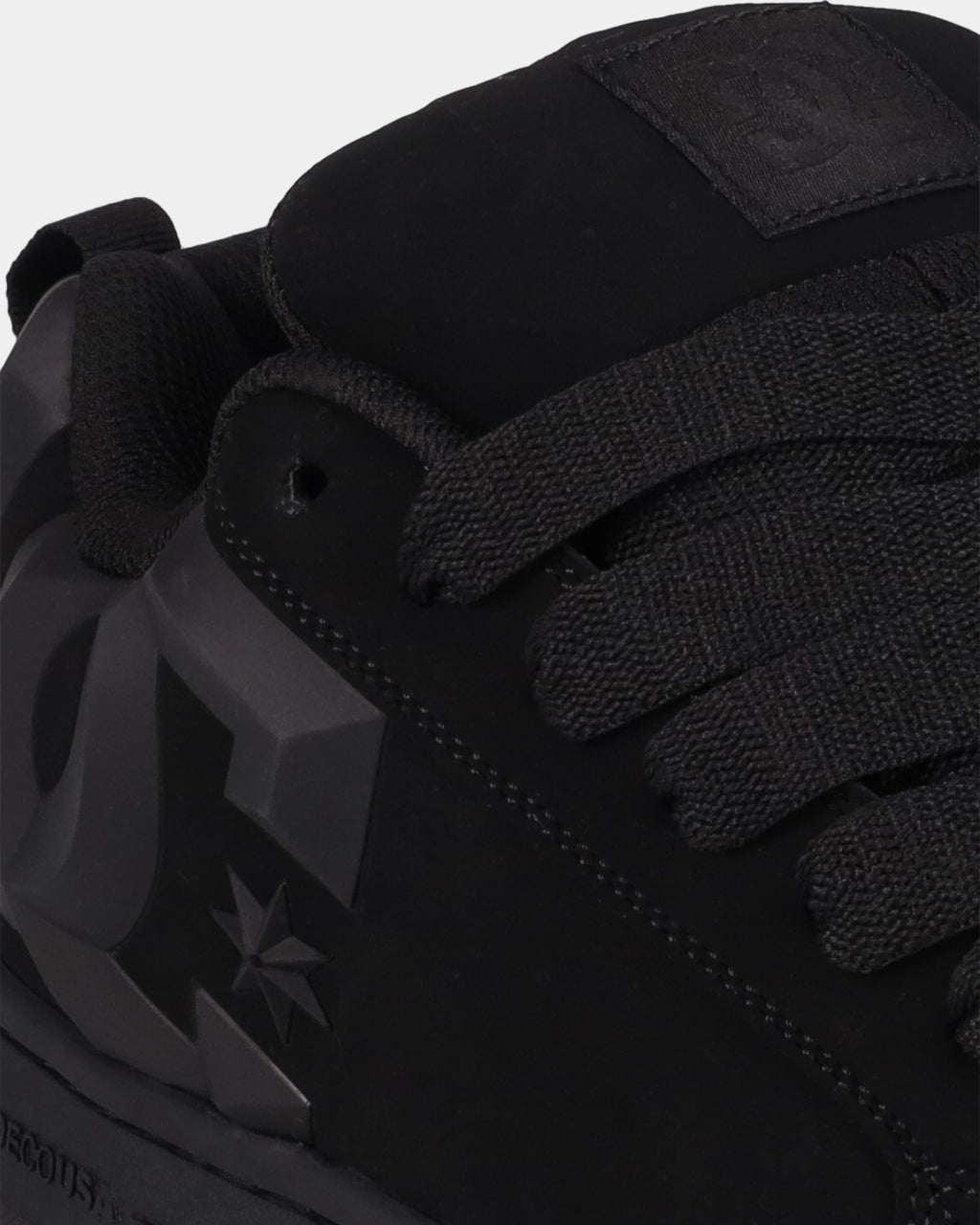dc06035_dcshoes_001_dtl1