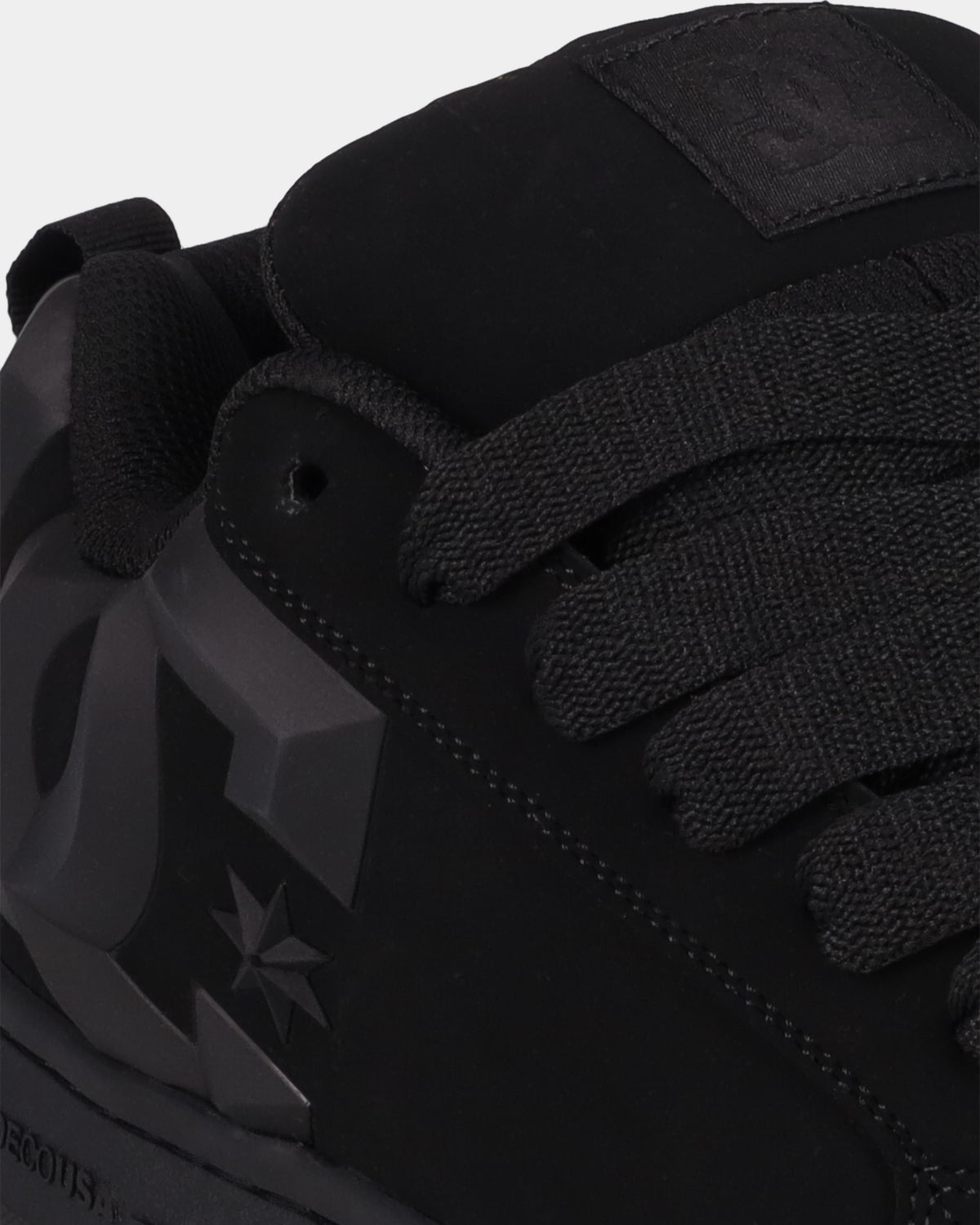 dc06035_dcshoes_001_dtl1