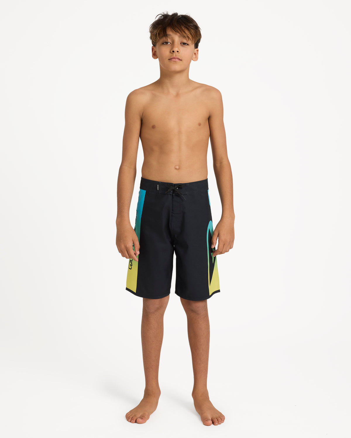 eqbbs03721_quiksilver_kvj8_frt9