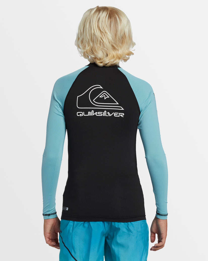 Boys 8-16 On Tour Long Sleeve UPF 50 Rash Vest