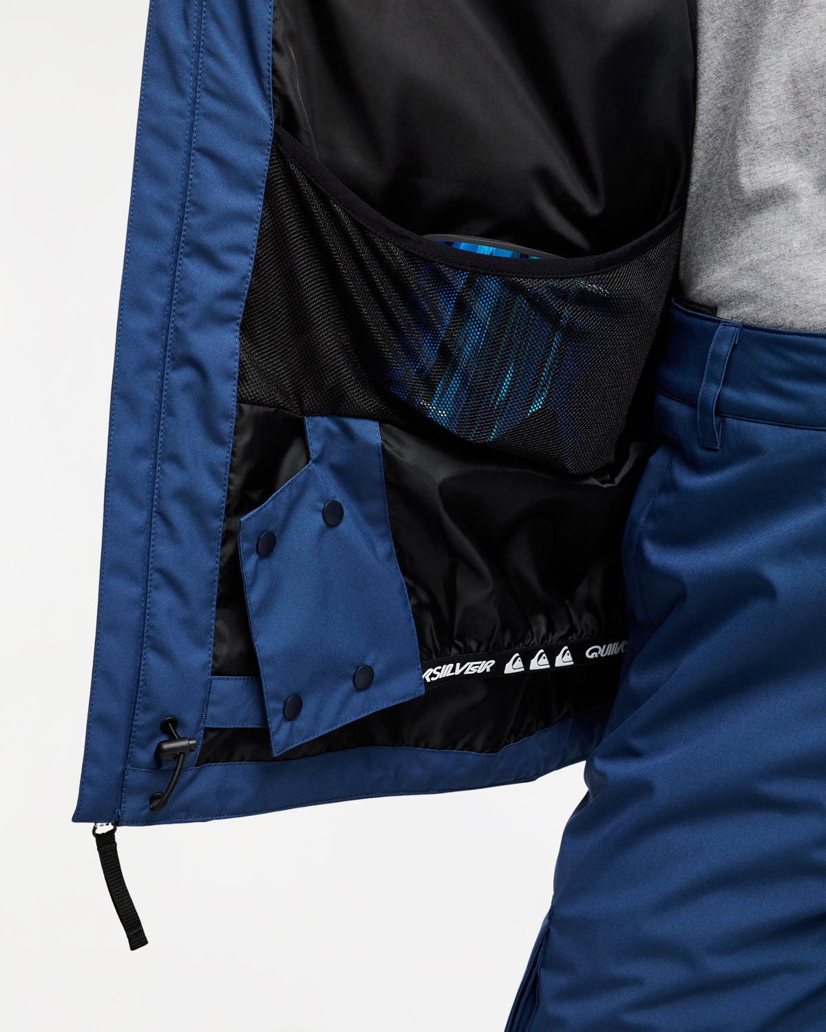 eqwtj03000_quiksilver_brq0_dtl9