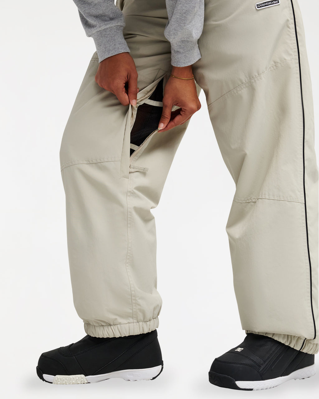 eqwtp03000_quiksilver_sfz0_dtl3