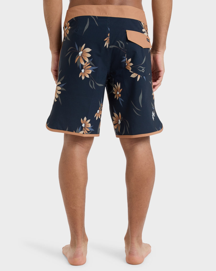 Mens Highline Scallop 19" Boardshorts