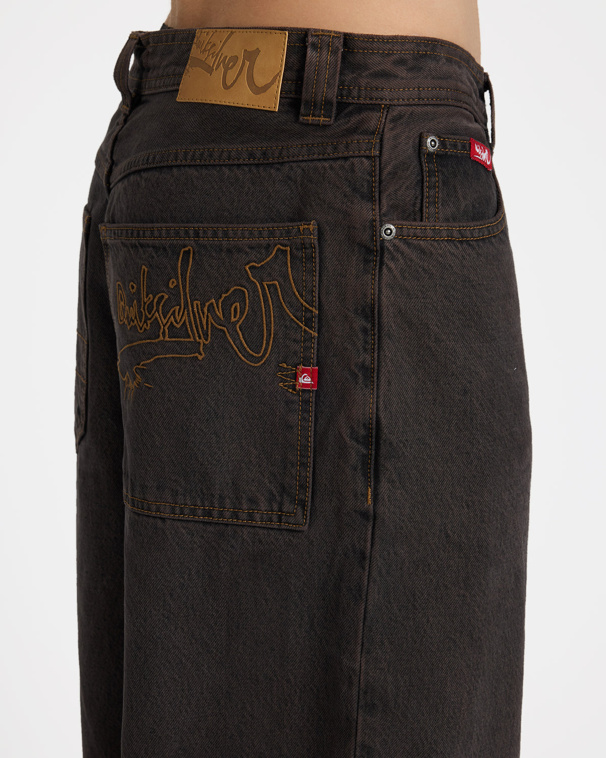 eqydp03510_quiksilver_ktqw_dtl1