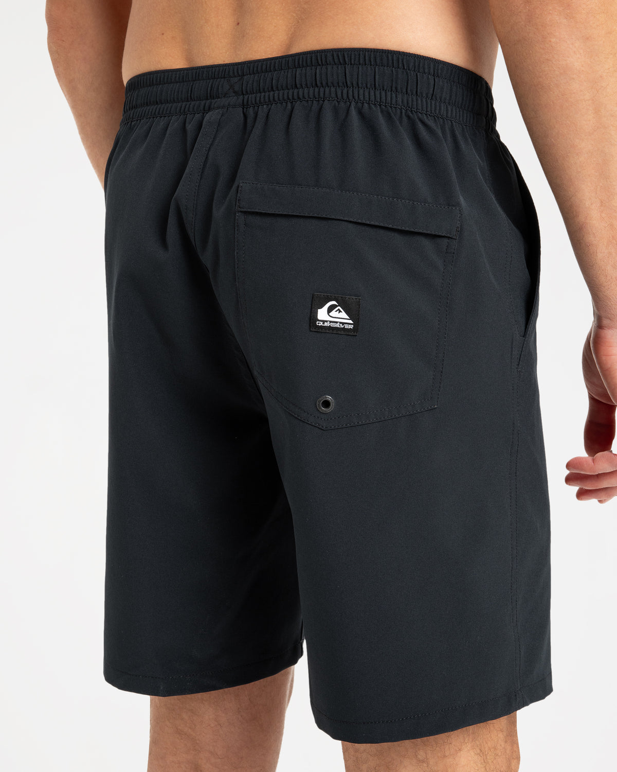 eqyhy03883_quiksilver_kvj0_bck2