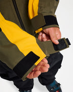 eqytj03565_quiksilver_cre0_dtl6
