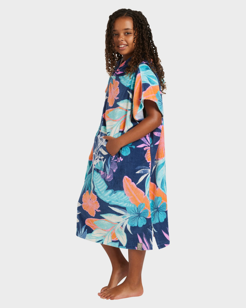 Girls 8-16 Stay Magical Hooded Towel