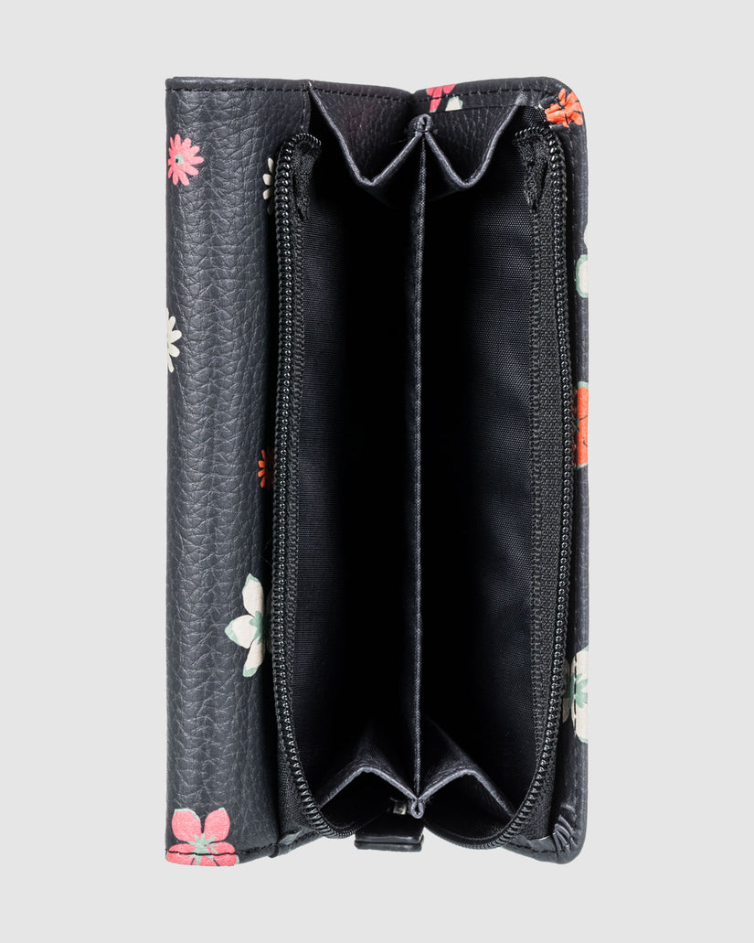 Womens Hazy Daze Tri Fold Wallet