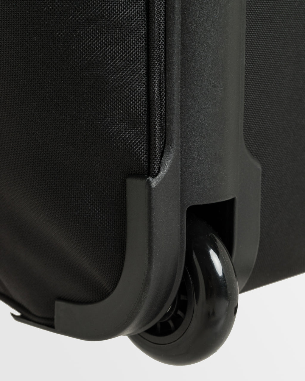 Womens Feel It All 66L Duffle Bag