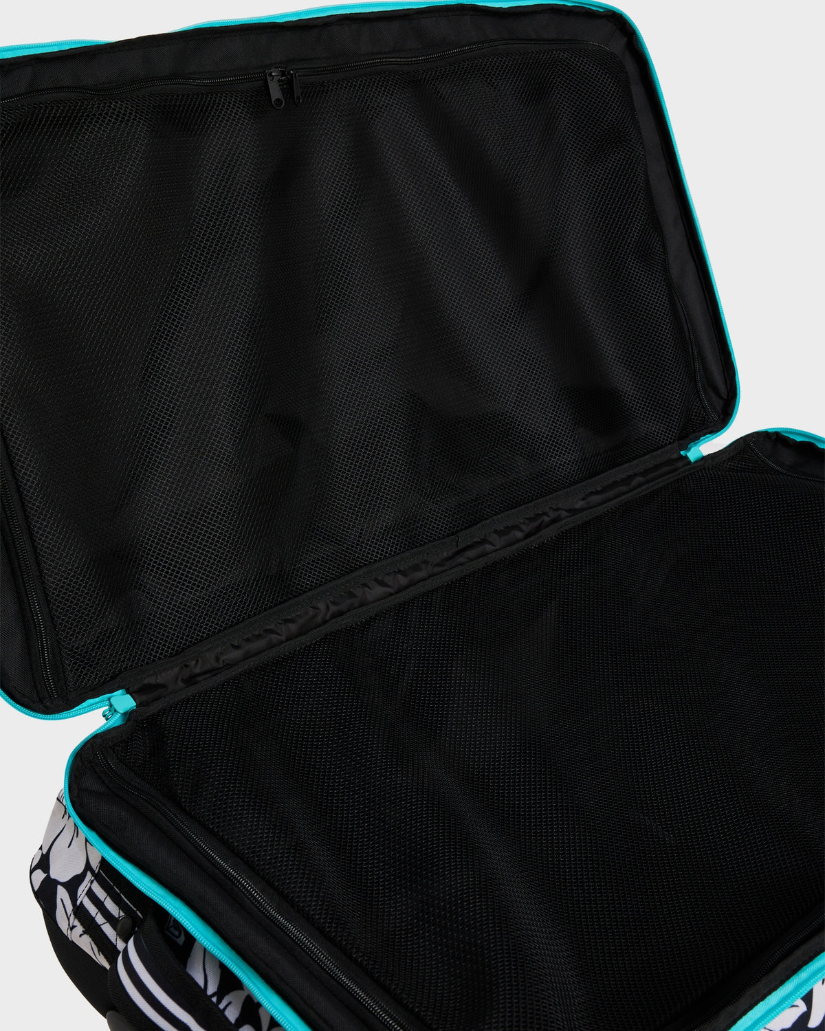 Womens Whole Souvenir 85.2L Luggage Roller