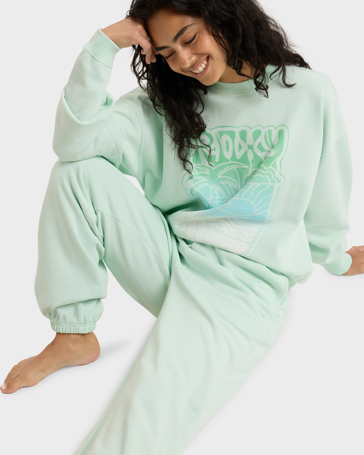 LINEUP OVERSIZED CREW