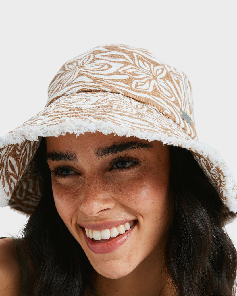 Womens Jumping Star Hat