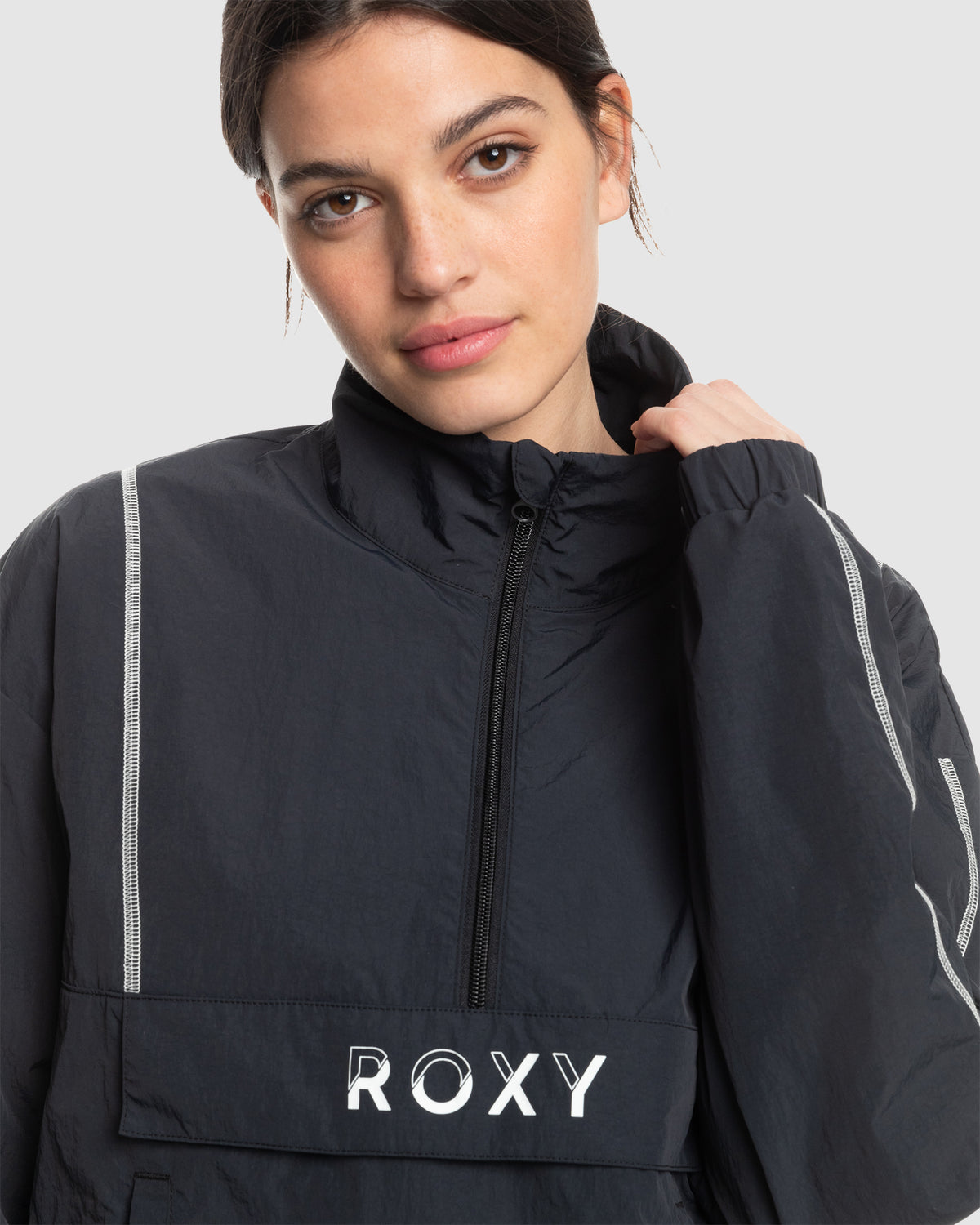 Womens Bold Moves Windproof Jacket