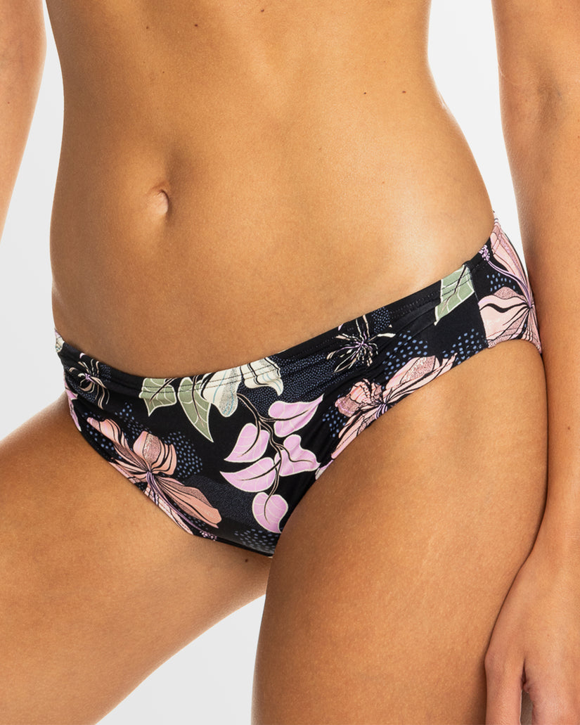 Womens Beach Classics Full Coverage Bikini Bottom