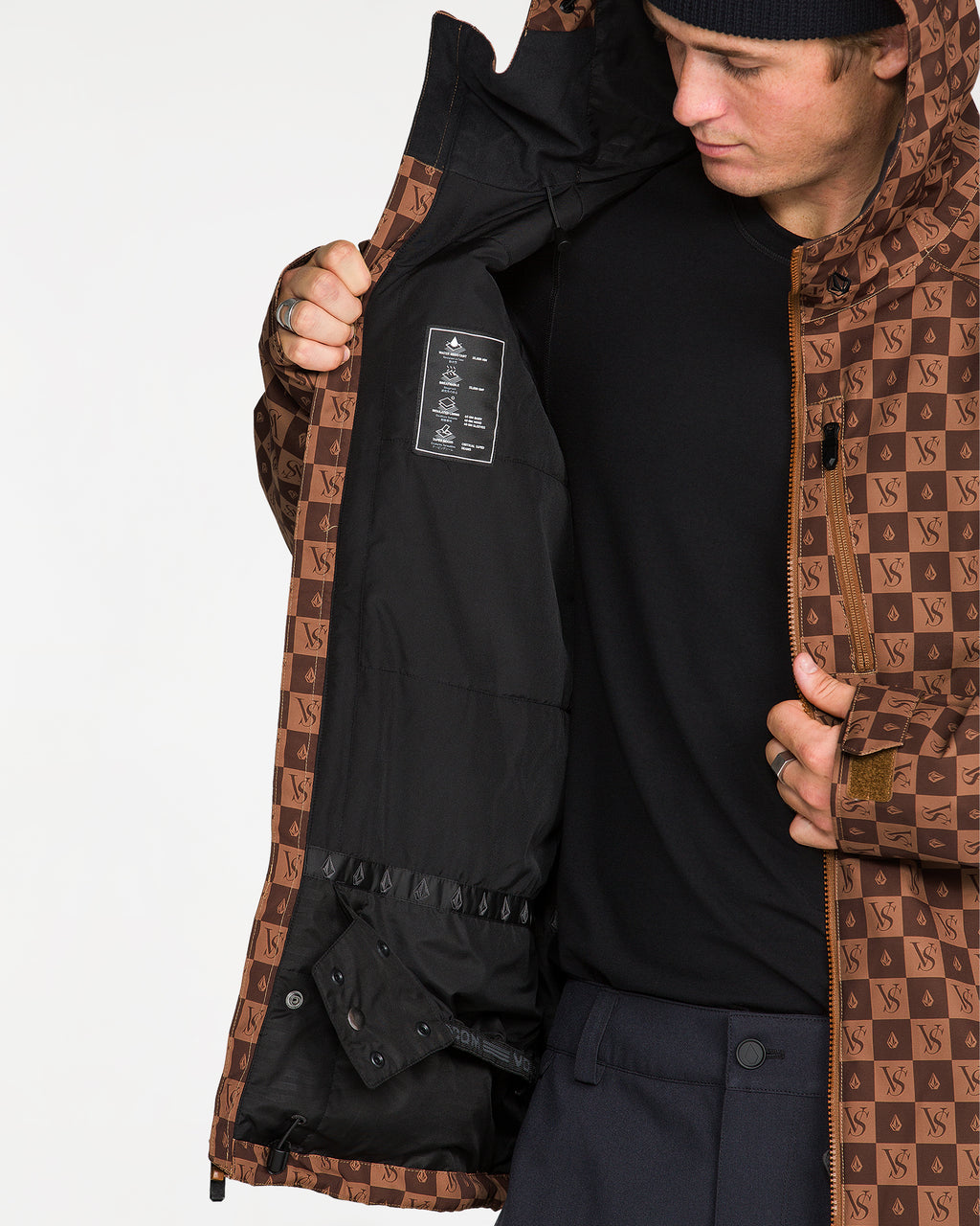 g0452654_volcom_brn_dtl2