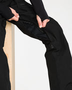 g1352658_volcom_blk_dtl3