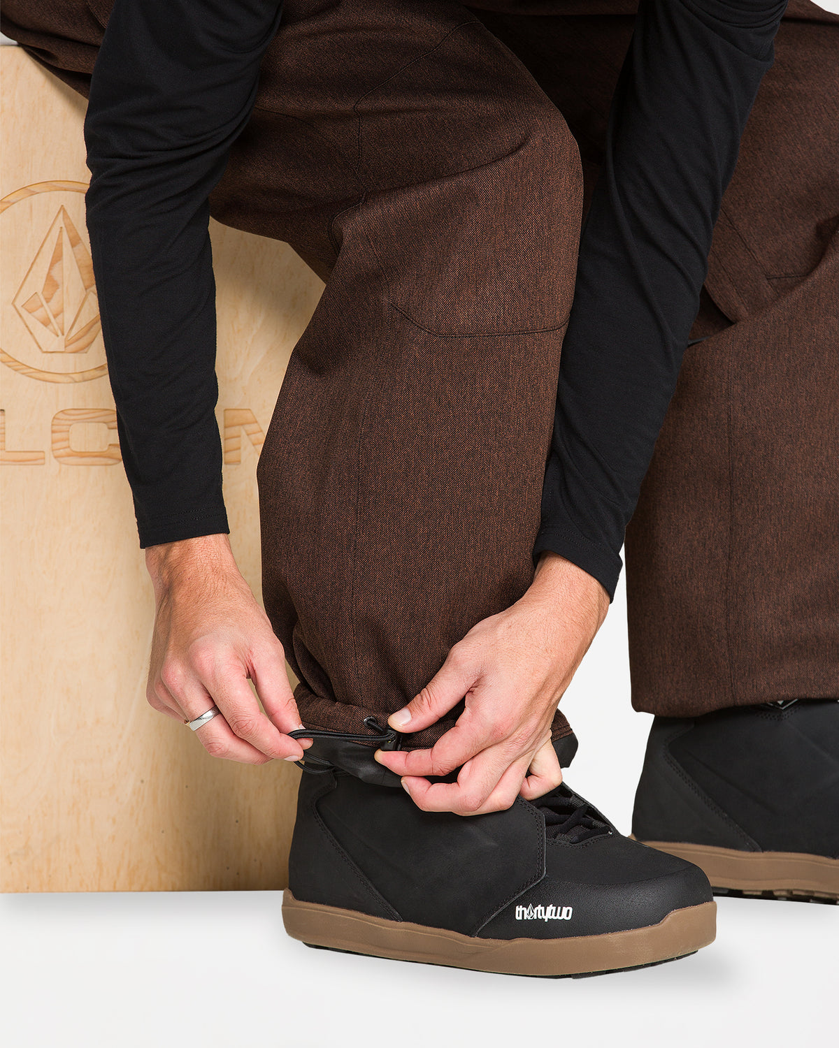 g1352661_volcom_b0d_dtl4