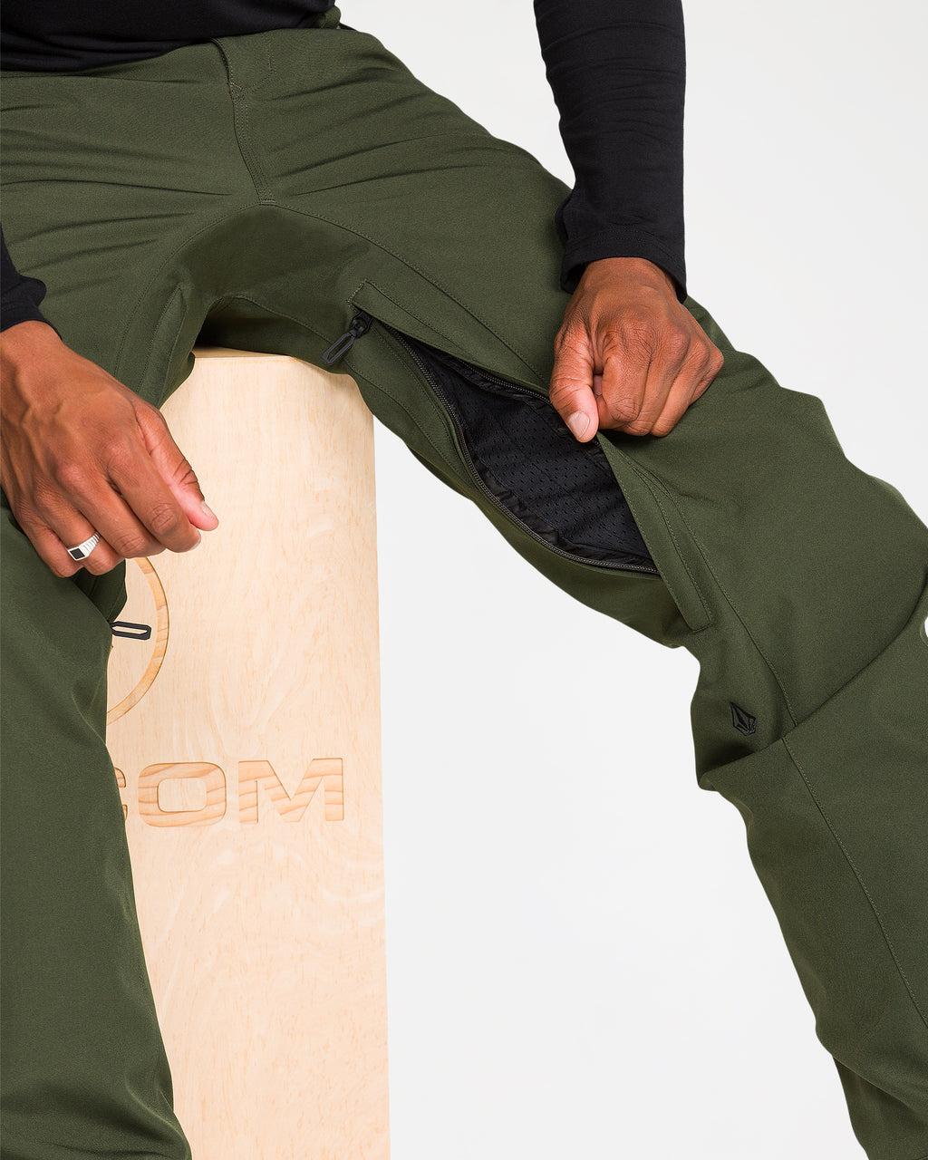 g1352664_volcom_dgn_dtl2