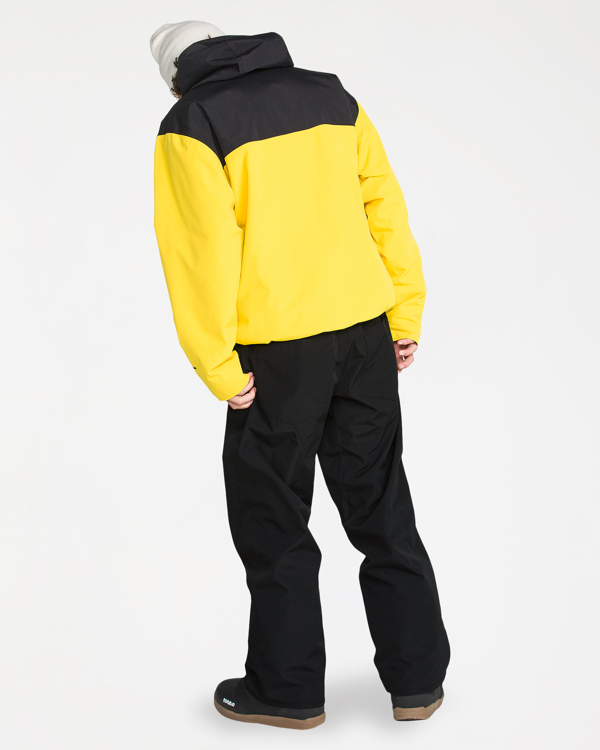 g1352665_volcom_blk_frt10