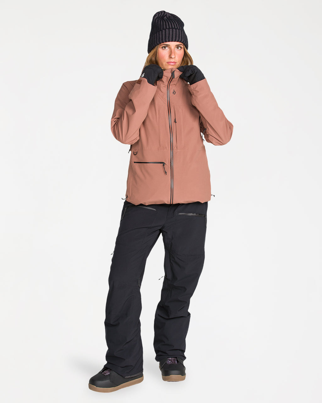 h1352653_volcom_blk_frt9
