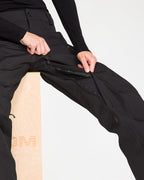 h1352656_volcom_blk_dtl1