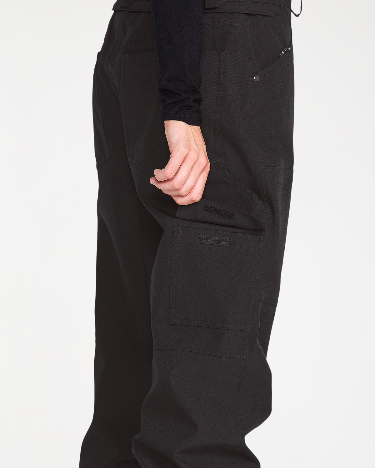 h1352656_volcom_blk_dtl3