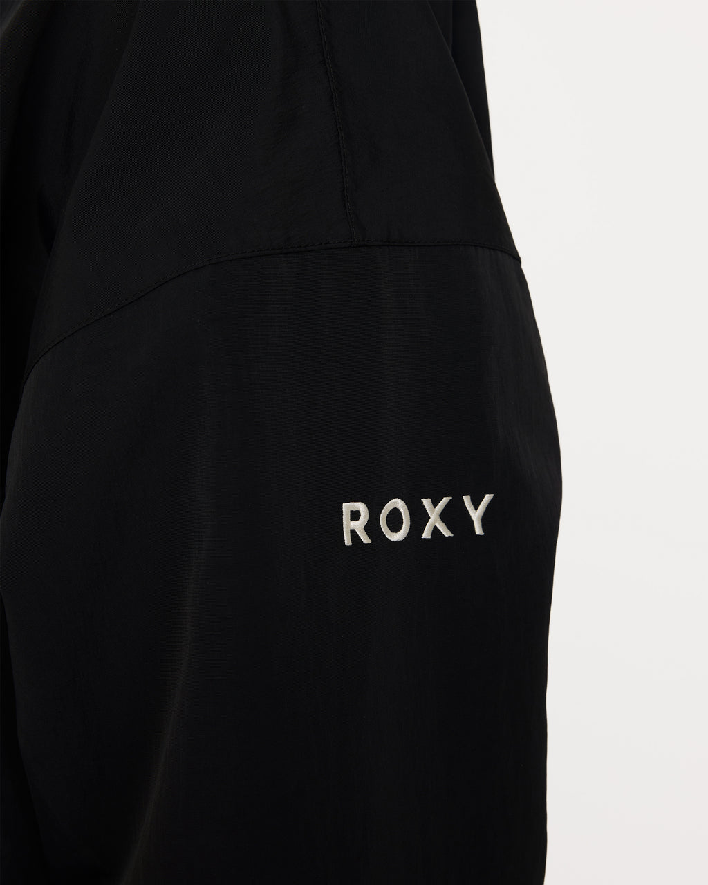 rjk263401_roxy_kvj0_dtl4
