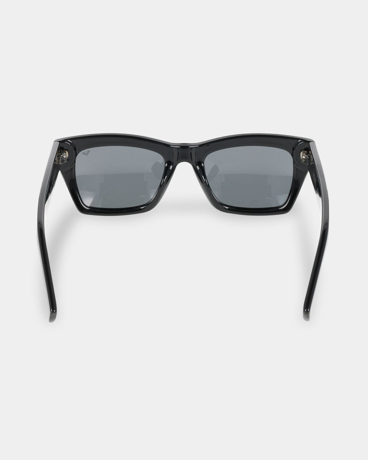 rs1005p_roxy_001_bck2