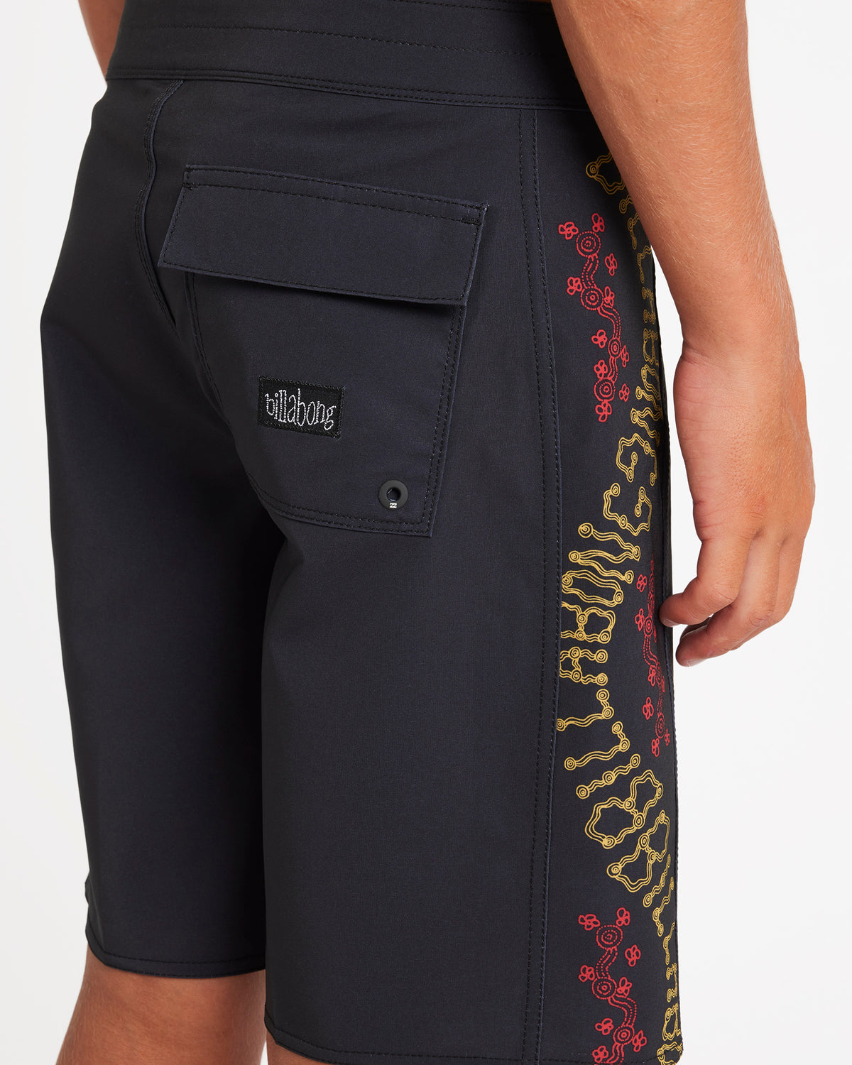 ubbbs00156_billabong_blk_dtl1