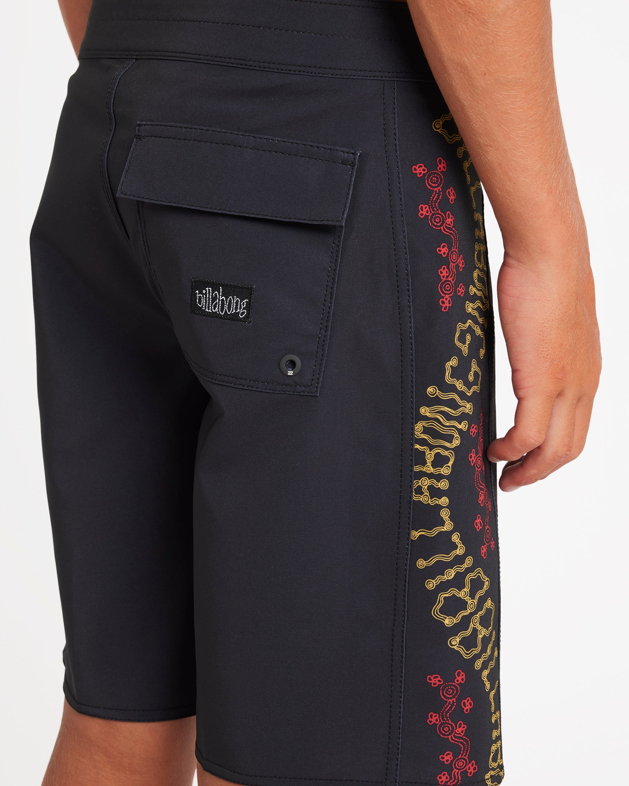 ubbbs00156_billabong_blk_dtl1