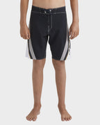 Boys 8-16 Fluid 2K 18" Boardshorts