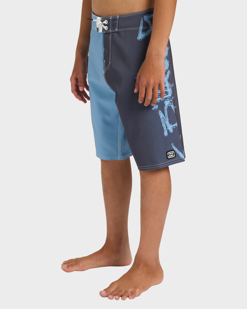 Boys 8-16 Inverted Pro 22" Boardshorts