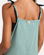 ubgns00104_billabong_myb_dtl1