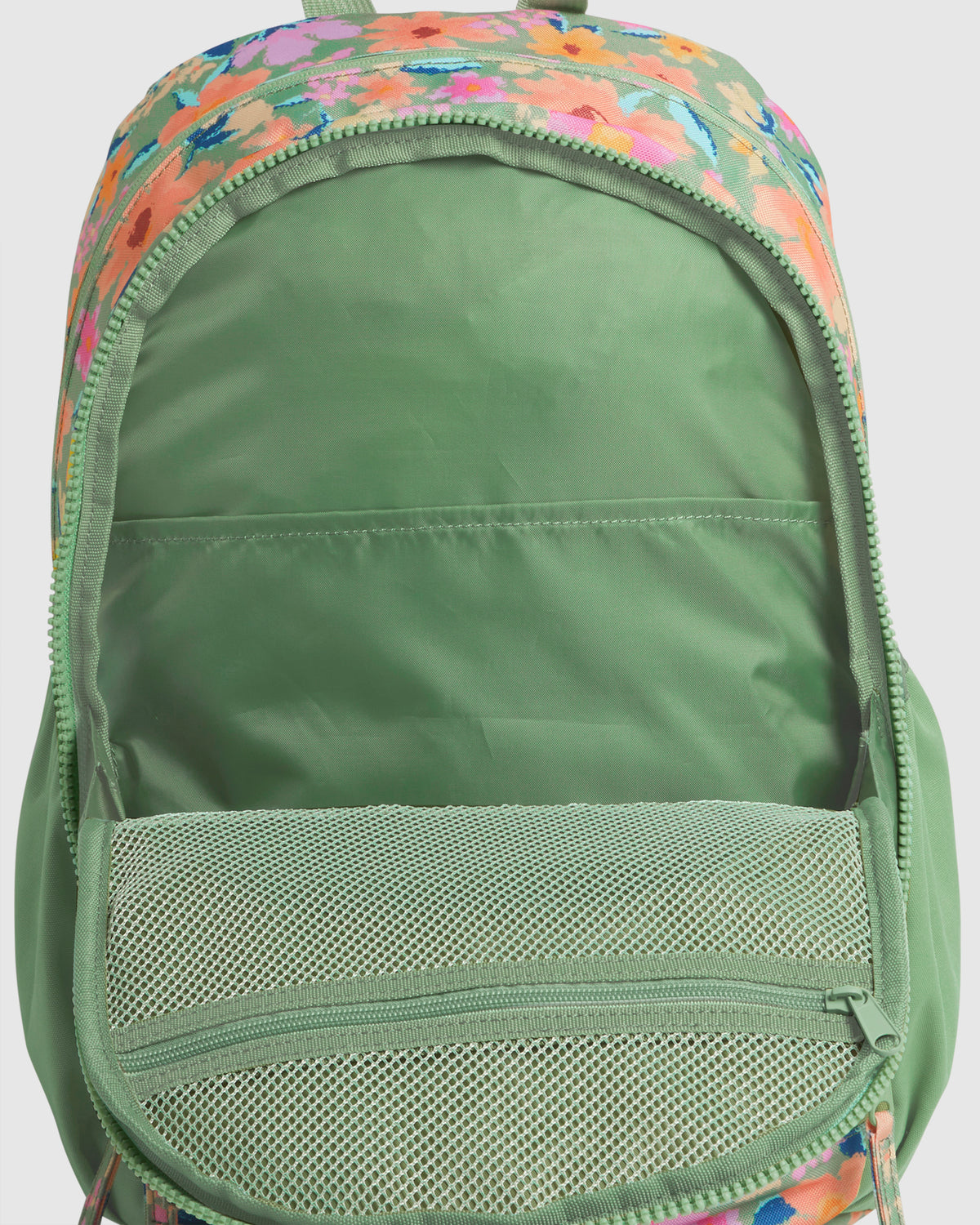 Womens Posy Roadie 31L Backpack
