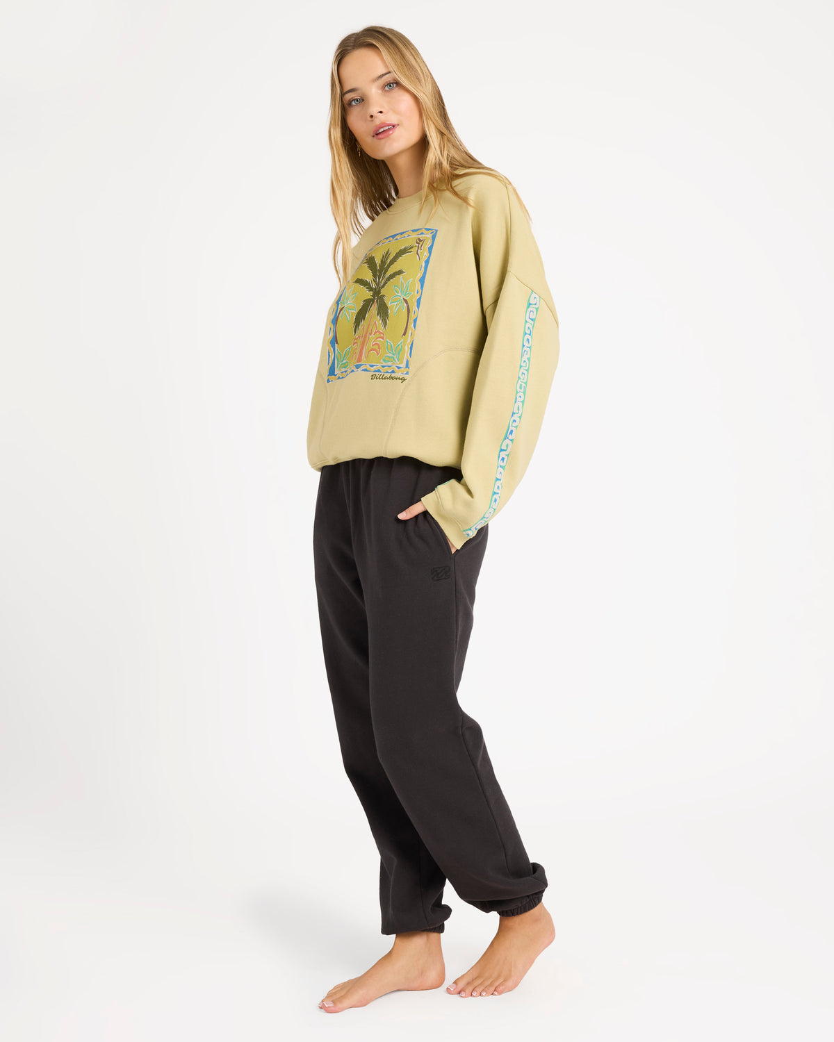 Womens Wave Essentials Track Pants