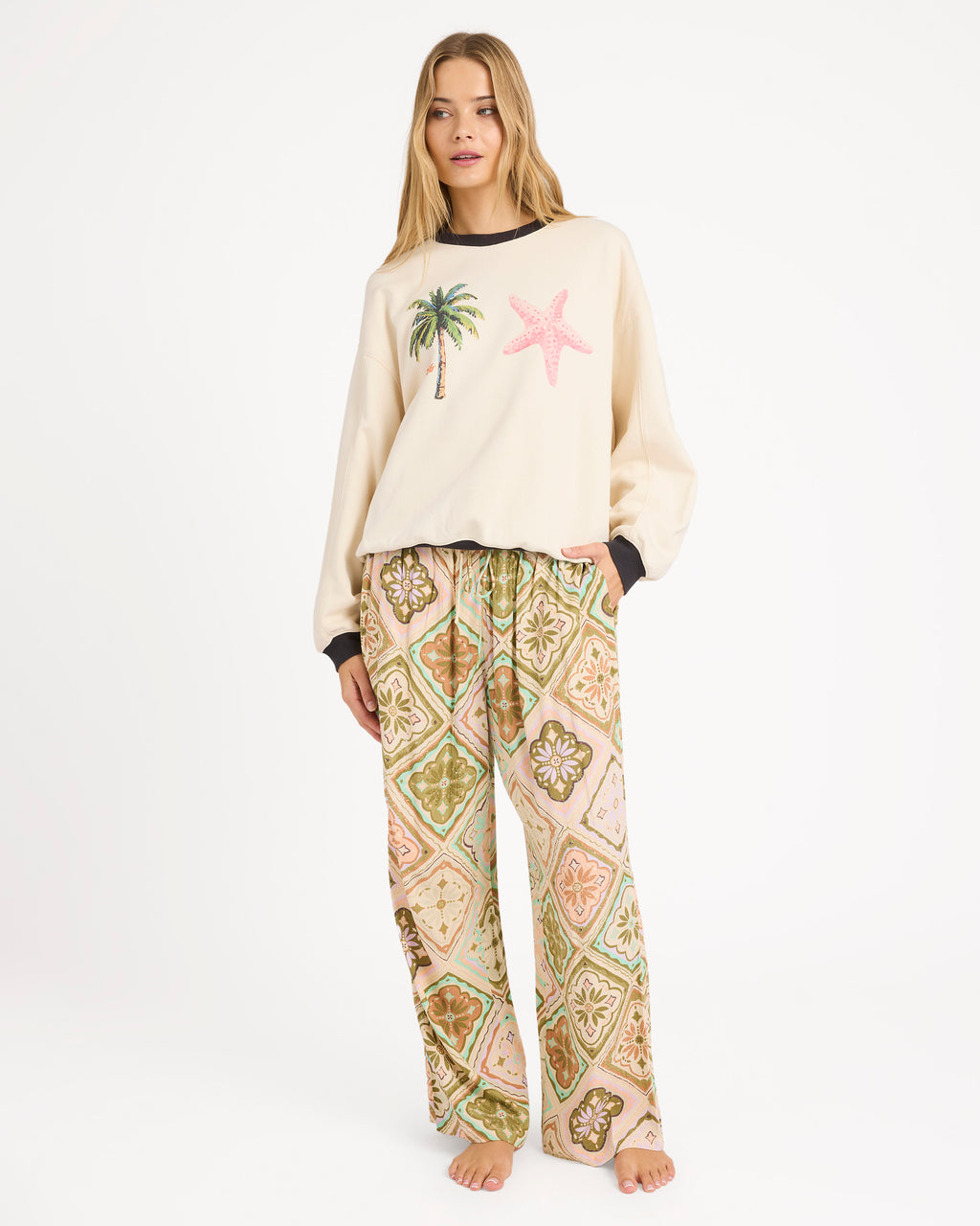 Womens Fun Paradise Kendal Crew Neck