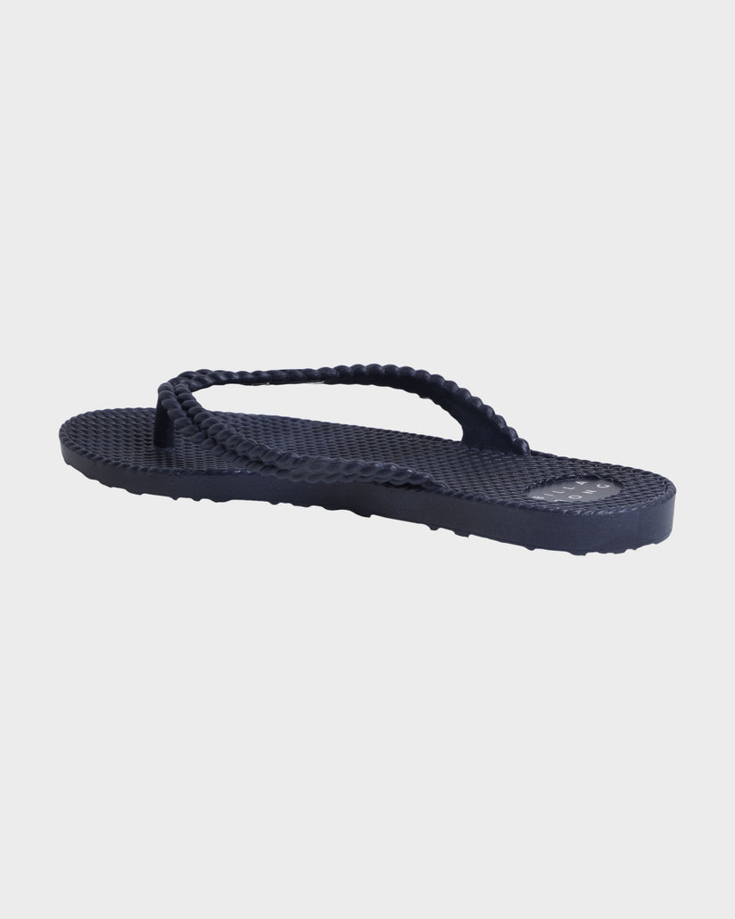 Womens Womens Kick Back Solid Sandals