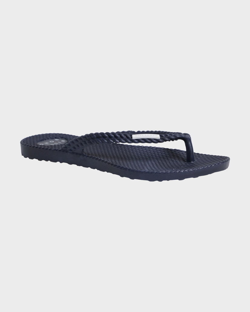 Womens Womens Kick Back Solid Sandals
