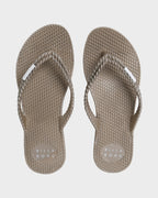 Womens Kick Back Metallic Thongs