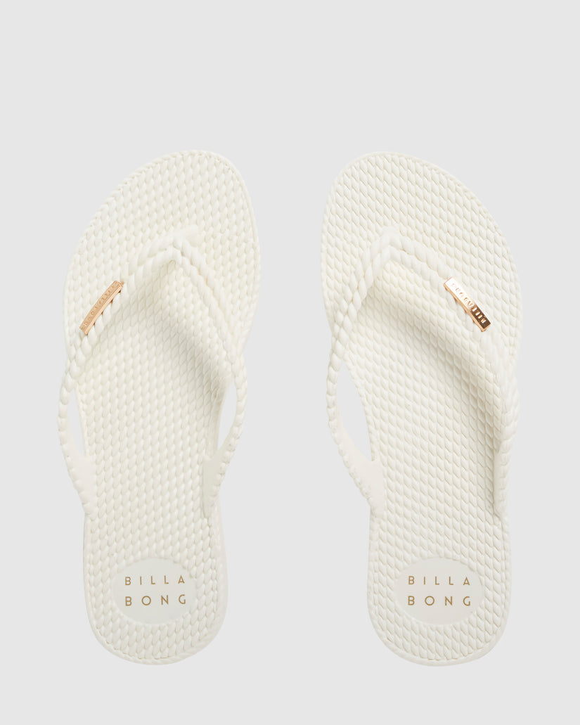 Womens Kick Back Solid Thongs