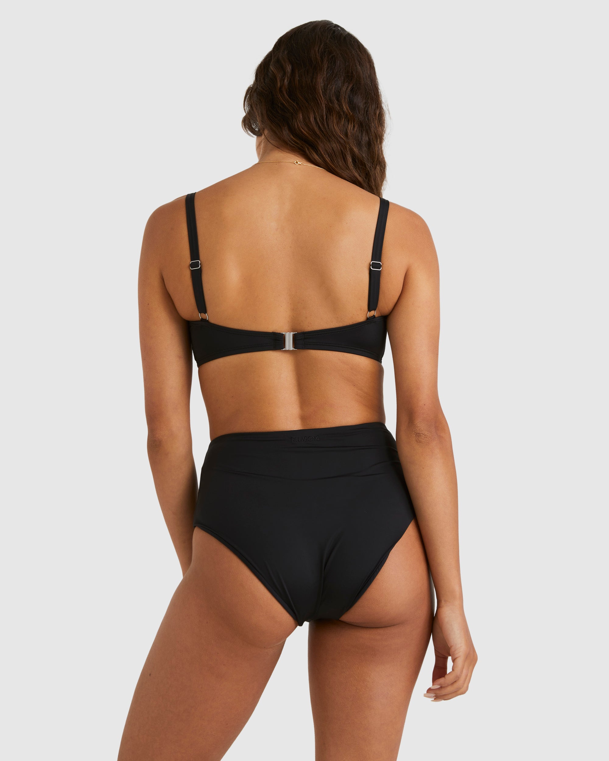 ubjx300165_billabong_blk_bck1
