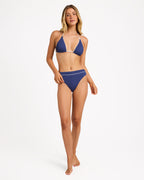 ubjx400734_billabong_nyc_frt9