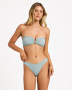 ubjx400750_billabong_myb_frt1
