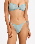 ubjx400767_billabong_myb_frt4